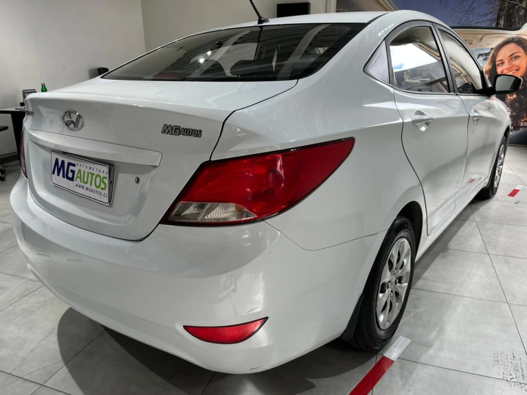 imagen 0 de vehiculo con id 2242